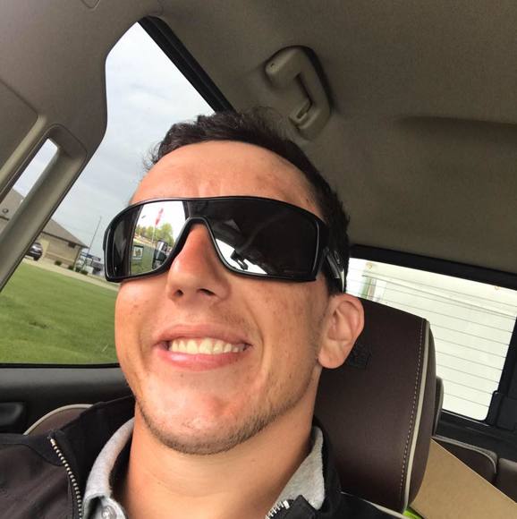 Meet your Posher, Zack - Picture 1 of 1